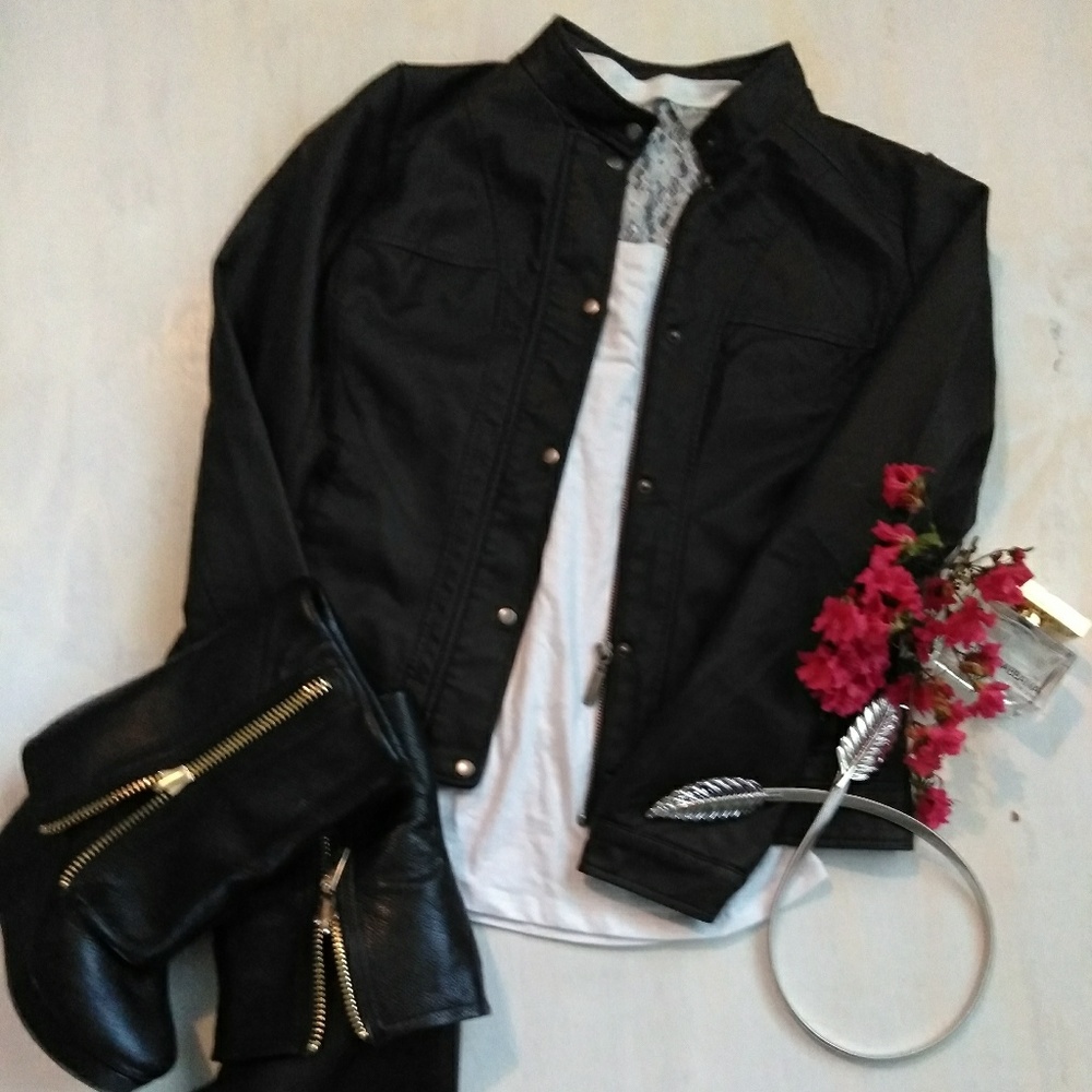 New Bernardo Jacket S
